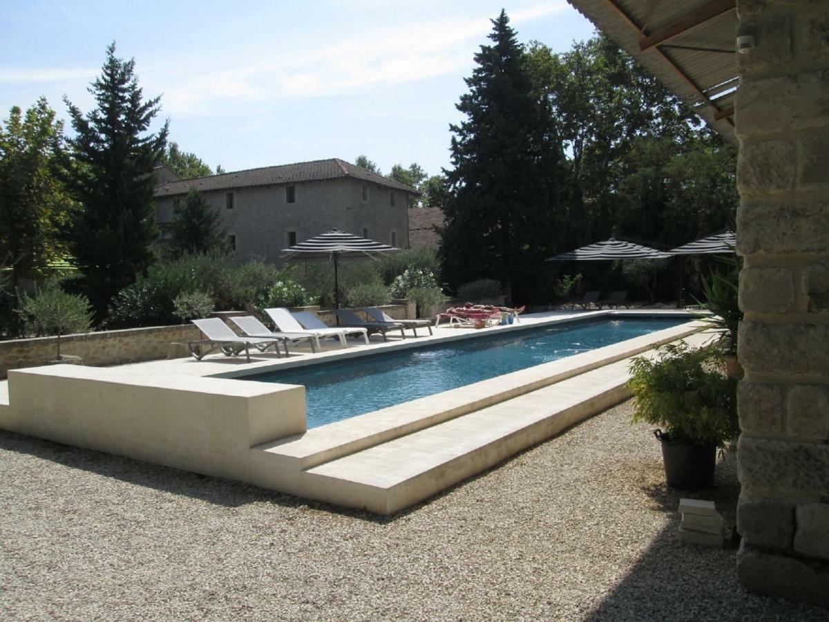 Le Mas Vieux Graveson Exterior photo